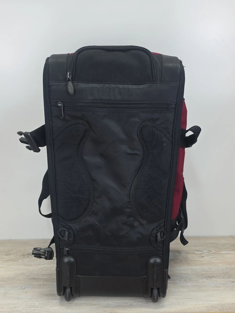 ​Eddie Bauer Burgundy Red Drop-Bottom Rolling Duffel Bag Suitcase Travel Luggage